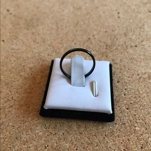 Black Mid Ring Jewelry Accessories